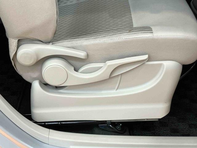 ムーヴＬ　ＳＡIIフルセグナビ　ＵＳＢ接続　ブルートゥース対応　衝突被害軽減ブレーキ　横滑り防止装置　アイドリングストップ　マニュアルレベリング機能付ハロゲンヘッドライト　キーレスエントリー　助手席シートアンダートレイ（千葉県）の中古車