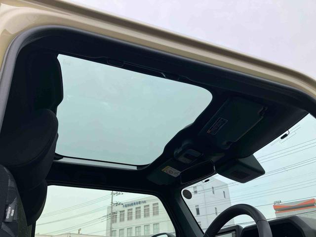 タフトGターボ ダーククロムベンチャーターボ ガラスルーフ ルーフレール ナビ/TV/BT/DVD/USB バックカメラ 全車速追従クルコン LEDヘッドランプ オートライト コ−ナ−センサー シートヒーター 電動駐車ブレーキ キーフリー(千葉県)の中古車
