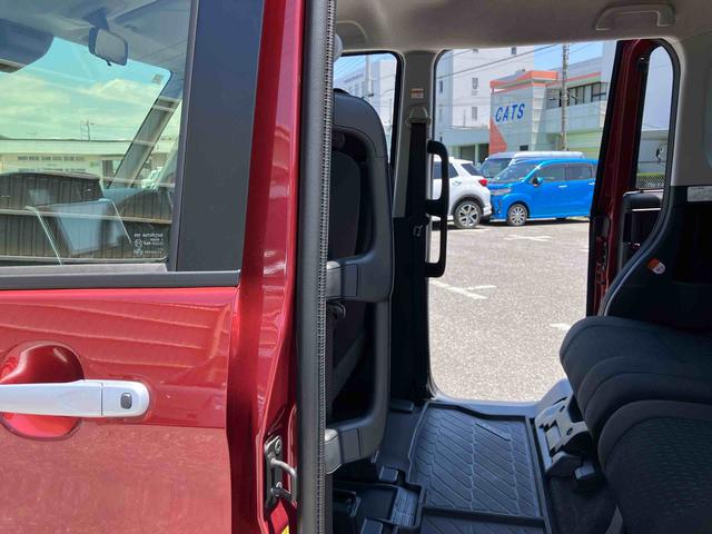 トールカスタムG9型DPオーディオ/BT/TV/Bカメラ/ステアリングスイッチ LEDヘッド&フォグランプ 自動追従クルコン 14インチアルミ 両側パワスラ 電動駐車ブレーキ コーナーセンサー 衝突被害軽減ブレーキ(千葉県)の中古車