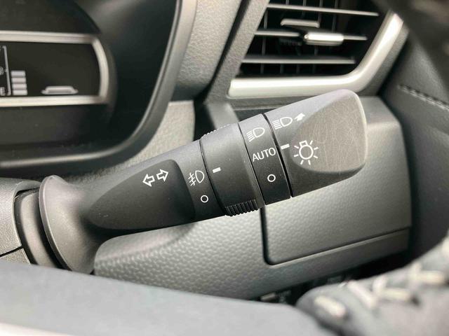 トールカスタムＧ９型ディスプレイオーディオ／ＴＶ／ＢＴ／ＵＳＢ　バックカメラ　全車速追従クルコン　ＬＥＤヘッドライト　オートライト　オートハイビーム　ＡＤＢ　スマアシ　コーナーセンサー　電動駐車ブレーキ　キーフリー（千葉県）の中古車