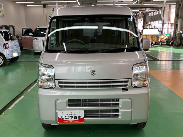 エブリイPCETC LEDヘッドライト オートライト 運転席シートヒーター 電動格納ドアミラー オーバーヘッドシェルフ キーレスエントリー アイドリングストップ 衝突軽減装置 横滑り防止装置 マニュアルエアコン(千葉県)の中古車