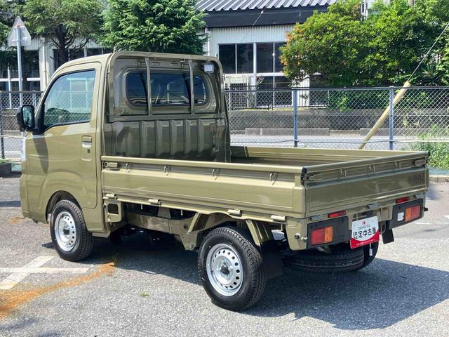ハイゼットトラックエクストラスマアシ ダイハツ予防安全機能 3モード選択電子制御式4WD リヤ4枚リーフスプリング テールゲートチェーン LED作業灯 荷台ゴムマット プッシュエンジンスタート アイドリングストップ(千葉県)の中古車