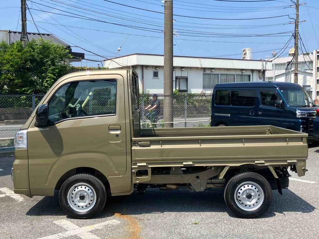 ハイゼットトラックエクストラスマアシ ダイハツ予防安全機能 3モード選択電子制御式4WD リヤ4枚リーフスプリング テールゲートチェーン LED作業灯 荷台ゴムマット プッシュエンジンスタート アイドリングストップ(千葉県)の中古車
