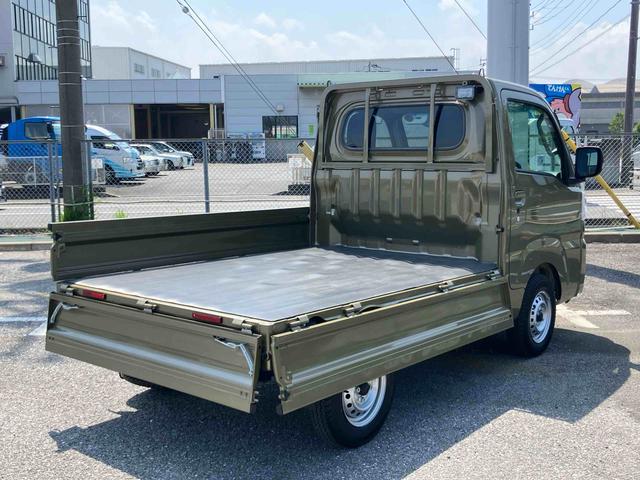 ハイゼットトラックエクストラスマアシ ダイハツ予防安全機能 3モード選択電子制御式4WD リヤ4枚リーフスプリング テールゲートチェーン LED作業灯 荷台ゴムマット プッシュエンジンスタート アイドリングストップ(千葉県)の中古車