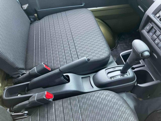 ハイゼットトラックエクストラスマアシ ダイハツ予防安全機能 3モード選択電子制御式4WD リヤ4枚リーフスプリング テールゲートチェーン LED作業灯 荷台ゴムマット プッシュエンジンスタート アイドリングストップ(千葉県)の中古車