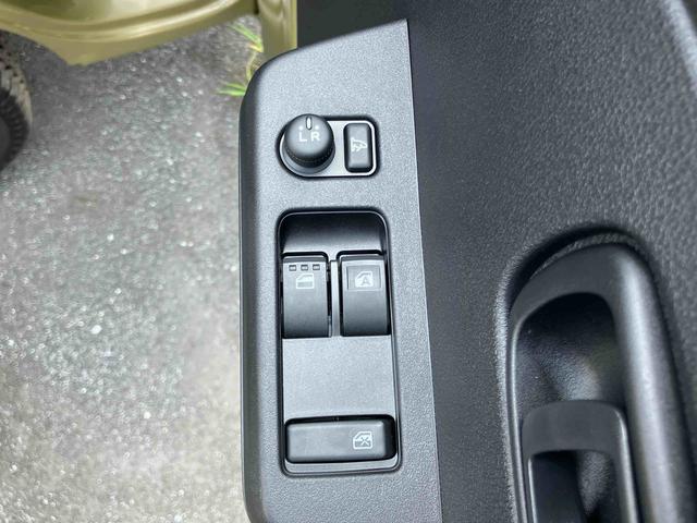ハイゼットトラックエクストラスマアシ ダイハツ予防安全機能 3モード選択電子制御式4WD リヤ4枚リーフスプリング テールゲートチェーン LED作業灯 荷台ゴムマット プッシュエンジンスタート アイドリングストップ(千葉県)の中古車
