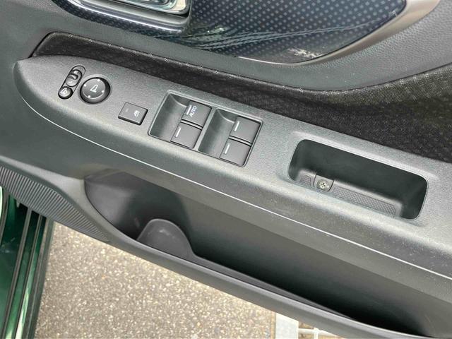 N−WGNカスタムG・ターボパッケージターボ ナビ/TV/DVD/BT/USB バックカメラ ETC パドルシフト トップシェイドガラス プラズマクラスター 衝突軽減装置 HIDヘッドライト オートライト 革巻きステア アルミホイール(千葉県)の中古車