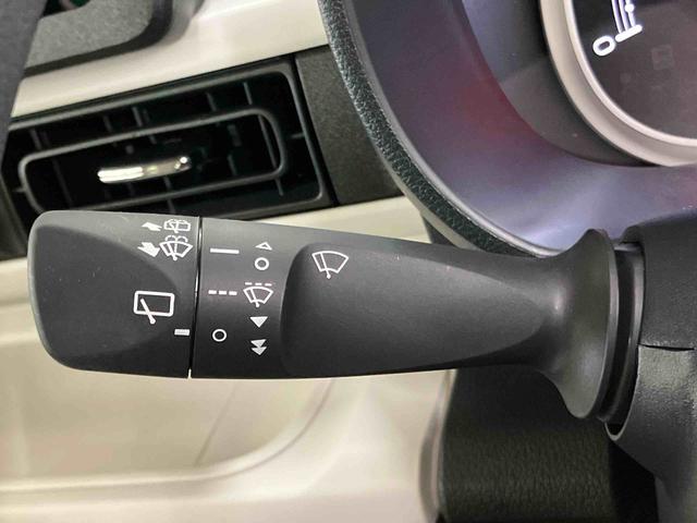ムーヴキャンバスストライプスＧスマアシ　ダイハツ予防安全機能　置きラクボックス　ホットカップホルダー　前席シートヒーター　オートブレーキホールド付き電動パーキング　前後コーナーセンサー　プッシュエンジンスタート（千葉県）の中古車