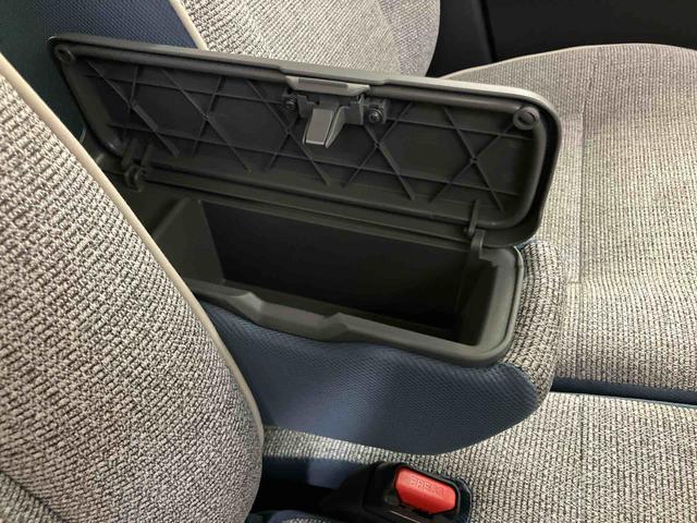ムーヴキャンバスストライプスＧスマアシ　ダイハツ予防安全機能　置きラクボックス　ホットカップホルダー　前席シートヒーター　オートブレーキホールド付き電動パーキング　前後コーナーセンサー　プッシュエンジンスタート（千葉県）の中古車