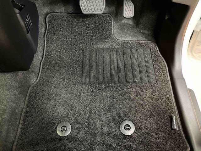 ムーヴキャンバスストライプスＧスマアシ　ダイハツ予防安全機能　置きラクボックス　ホットカップホルダー　前席シートヒーター　オートブレーキホールド付き電動パーキング　前後コーナーセンサー　プッシュエンジンスタート（千葉県）の中古車