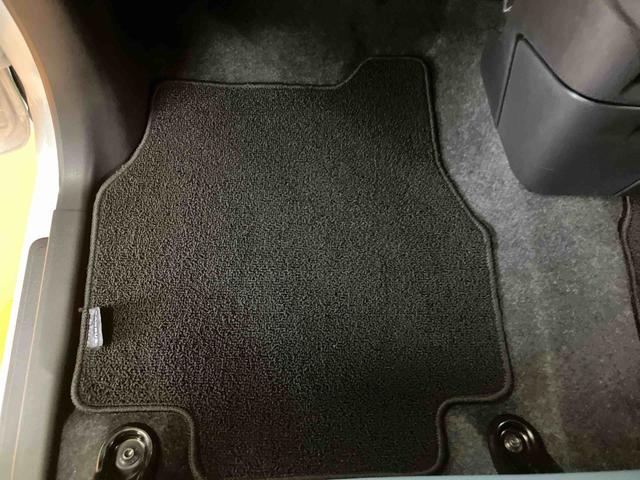 ムーヴキャンバスストライプスＧスマアシ　ダイハツ予防安全機能　置きラクボックス　ホットカップホルダー　前席シートヒーター　オートブレーキホールド付き電動パーキング　前後コーナーセンサー　プッシュエンジンスタート（千葉県）の中古車