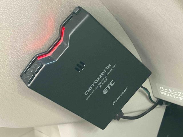 ムーヴL SAIIIETC CDチューナー/AM:FMラジオ/USB/AUX オートハイビーム 衝突被害軽減装置 誤発進抑制制御 前席大型アームレスト付ベンチシート キーレスエントリー 盗難防止警報 チルトステアリング(千葉県)の中古車