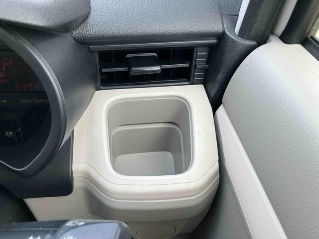 ムーヴL SAIIIETC CDチューナー/AM:FMラジオ/USB/AUX オートハイビーム 衝突被害軽減装置 誤発進抑制制御 前席大型アームレスト付ベンチシート キーレスエントリー 盗難防止警報 チルトステアリング(千葉県)の中古車
