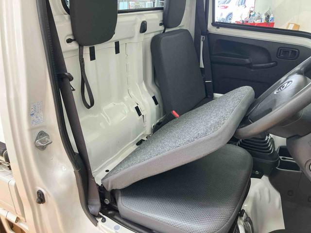 ハイゼットトラックスタンダード　農用スペシャル４ＷＤ　スーパーデフロック　ゲートプロテクター　ガードフレームプロテクター　テールゲートチェーン　リヤ４枚リーフスプリング　荷台作業灯　スピーカー一体型ラジオチューナー　　助手席シートバックポケット（千葉県）の中古車