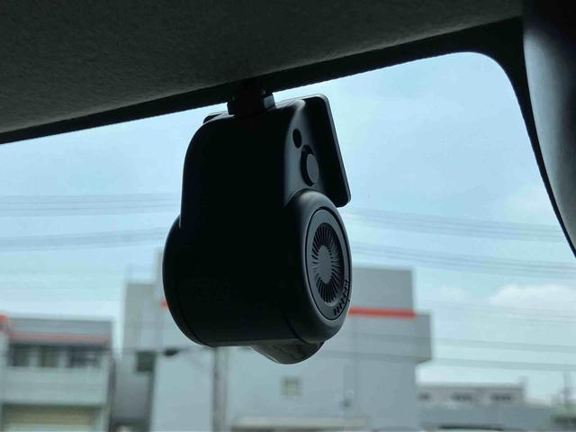 タントＸ６．８型ＤＰＡ／ＢＴ／ＵＳＢ／ＡＵＸ　全周囲カメラ　前後ドラレコ　駐車支援装置　ＬＥＤヘッドランプ　オートライト　両側スライド（左側電動）　前後コーナーセンサー　シートヒーター　ステリモ　盗難防止警報（千葉県）の中古車