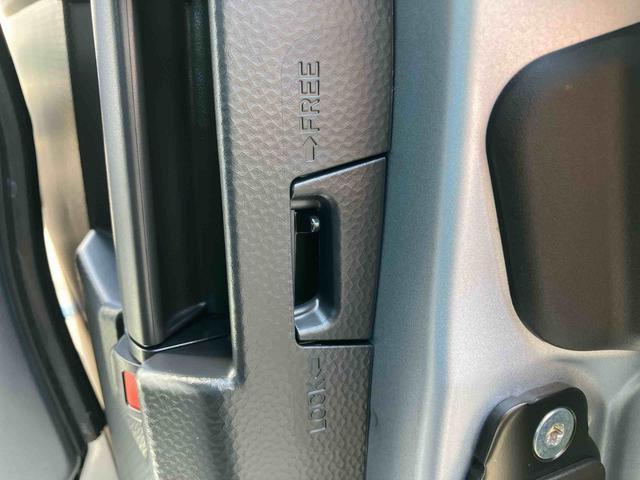 トールカスタムＧ９型ディスプレイオーディオ／ＴＶ／ＢＴ／ＵＳＢ　バックカメラ　全車速追従クルコン　ＬＥＤヘッドライト　オートライト　スマアシ　コーナーセンサー　電動駐車ブレーキ　キーフリー　革巻きステアリング　アルミ（千葉県）の中古車