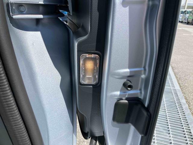 トールカスタムＧ９型ディスプレイオーディオ／ＴＶ／ＢＴ／ＵＳＢ　バックカメラ　全車速追従クルコン　ＬＥＤヘッドライト　オートライト　スマアシ　コーナーセンサー　電動駐車ブレーキ　キーフリー　革巻きステアリング　アルミ（千葉県）の中古車