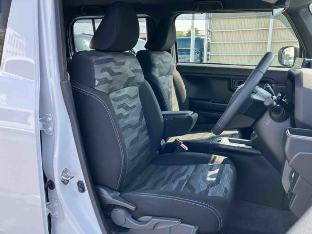 タフトＧターボ　クロムベンチャーターボ　ガラスルーフ　ルーフレール　１０型ナビ／ＴＶ／ＢＴ／ＵＳＢ　全周囲カメラ　全車速追従クルコン　ＬＥＤヘッドランプ　オートライト　コ−ナ−センサー　シートヒーター　電動駐車ブレーキ　キーフリー（千葉県）の中古車