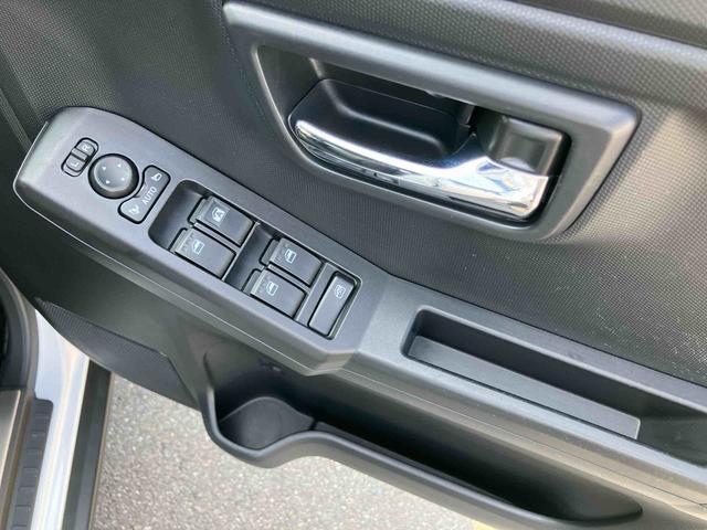タフトＧターボ　クロムベンチャーターボ　ガラスルーフ　ルーフレール　１０型ナビ／ＴＶ／ＢＴ／ＵＳＢ　全周囲カメラ　全車速追従クルコン　ＬＥＤヘッドランプ　オートライト　コ−ナ−センサー　シートヒーター　電動駐車ブレーキ　キーフリー（千葉県）の中古車