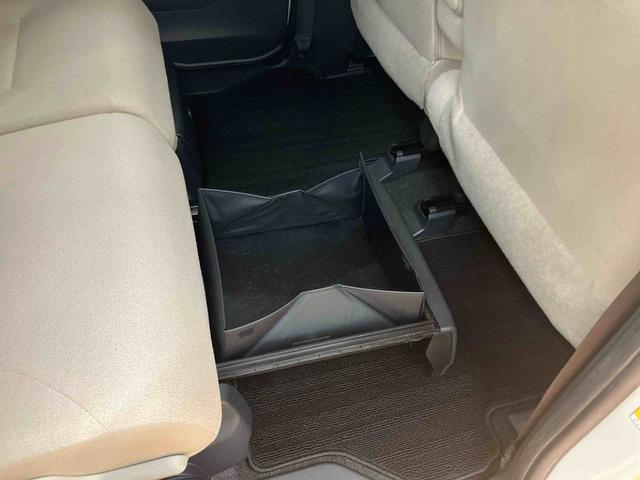 ムーヴキャンバスGメイクアップ SAIII 商談中衝突被害軽減ブレーキ 横滑り防止装置 CDラジオチューナー AUX接続 置きラクボックス オートライト オートハイビーム LEDヘッドライト 助手席シートアンダートレイ アイドリングストップ(千葉県)の中古車