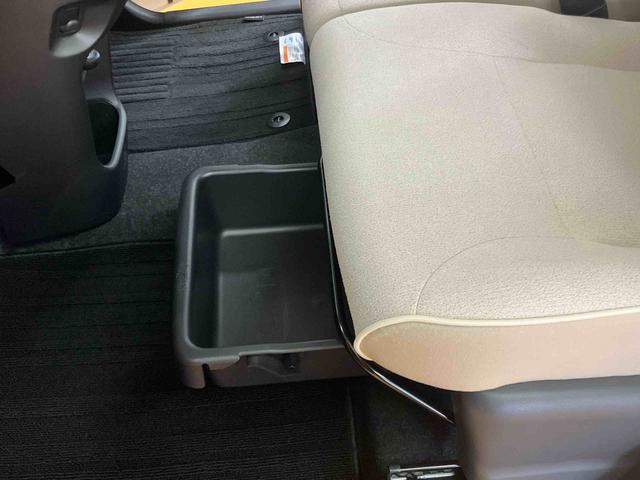 ムーヴキャンバスGメイクアップ SAIII 商談中衝突被害軽減ブレーキ 横滑り防止装置 CDラジオチューナー AUX接続 置きラクボックス オートライト オートハイビーム LEDヘッドライト 助手席シートアンダートレイ アイドリングストップ(千葉県)の中古車