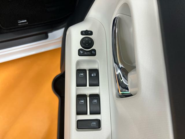 ムーヴキャンバスストライプスGターボスマアシ ダイハツ予防安全機能 アダプティブクルーズコントロール 前席シートヒーター 置きラクボックス ホットカップホルダー 前後コーナーセンサー 助手席シートバックポケット+ショッピングフック(千葉県)の中古車