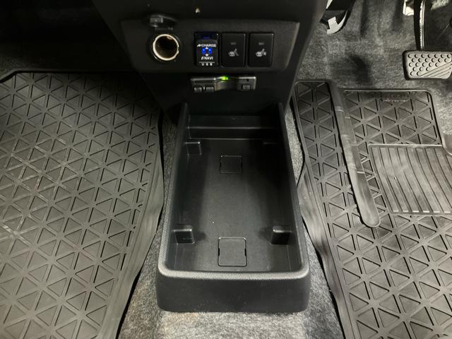ミライースＧ　リミテッドＳＡIIIバックカメラ連動フルセグナビ　ＵＳＢ接続　ブルートゥース対応　ＴＶナビキット　ＥＴＣ　前後コーナーセンサー　オートライト　オートハイビーム　マニュアルレベリング機能付ＬＥＤヘッドライト（千葉県）の中古車