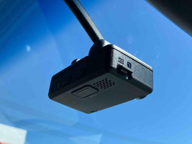ムーヴＸリミテッド　ＳＡIIIナビ／ＴＶ／ＢＴ／ＵＳＢ／ＤＶＤ　バックカメラ　ドラレコ　ＥＴＣ　運転席シートヒーター　トップシェイドガラス　アルミホイール　オートライト　革巻ステアリング　キーレスエントリー　盗難防止アラーム（千葉県）の中古車