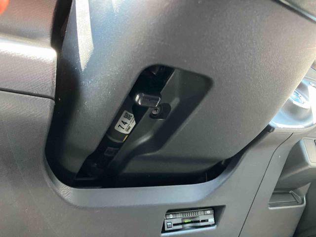 アクアSハイブリッド ナビ/TV/BT/CD バックカメラ ETC LEDヘッドライト オートエアコン スマートキー 電動格納ミラー ステアリングリモコン チルトステアリング 横滑り防止装置 ゲート式シフト(千葉県)の中古車