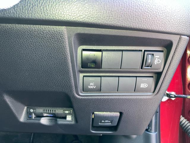 ヤリスハイブリッドG4WD 8型ナビ/TV/BT/USB バックカメラ 前後ドラレコ ETC 全車速追従クルコン ブラインドスポットモニター AC100V電源 オートライト AHB 衝突軽減装置 前後クリアランスセンサー(千葉県)の中古車
