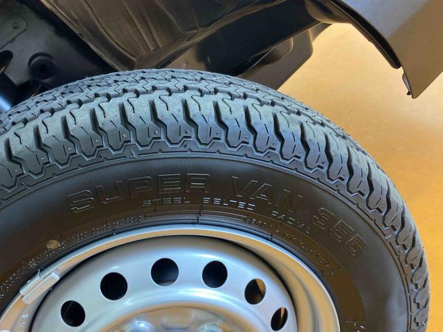 ハイゼットトラックジャンボエクストラスマアシ　ダイハツ予防安全機能　３モード選択電子制御式４ＷＤ　オーバーヘッドシェルフ　テールゲートチェーン　大型ＬＥＤ作業灯　オートライト　オートハイビーム　ＬＥＤヘッドライト　アイドリングストップ（千葉県）の中古車