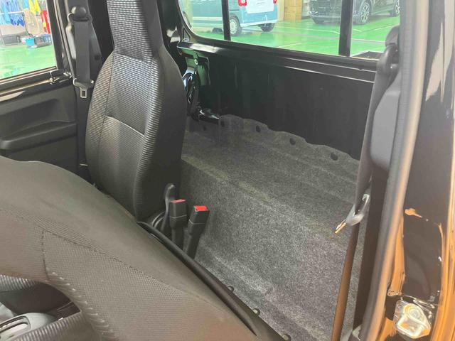 ハイゼットトラックジャンボエクストラスマアシ　ダイハツ予防安全機能　３モード選択電子制御式４ＷＤ　オーバーヘッドシェルフ　テールゲートチェーン　大型ＬＥＤ作業灯　オートライト　オートハイビーム　ＬＥＤヘッドライト　アイドリングストップ（千葉県）の中古車