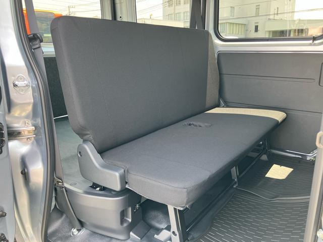 ハイゼットカーゴデラックス衝突被害軽減ブレーキ　コーナーセンサー　オートライト　プライバシーガラス　フロントパワーウィンドウ　オーバーヘッドシェルフ　スピーカー一体型ＡＭ・ＦＭラジオ　キーレスエントリー　アイドリングストップ（千葉県）の中古車
