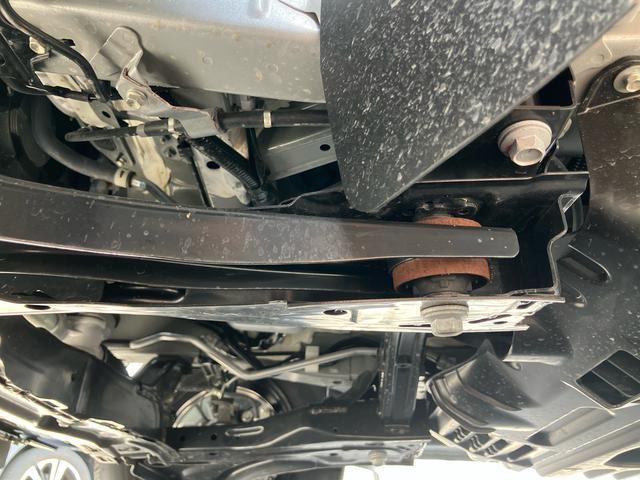 ハイゼットカーゴデラックス衝突被害軽減ブレーキ　コーナーセンサー　オートライト　プライバシーガラス　フロントパワーウィンドウ　オーバーヘッドシェルフ　スピーカー一体型ＡＭ・ＦＭラジオ　キーレスエントリー　アイドリングストップ（千葉県）の中古車