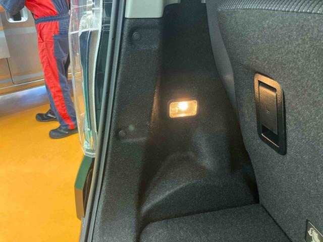 ムーヴカスタム Xバックカメラ連動フルセグナビ USB接続 ブルートゥース対応 ETC 運転席シートヒーター 助手席シートバックポケット+ショッピングフック シートベルトアンカーアジャスター 助手席シートアンダートレイ(千葉県)の中古車