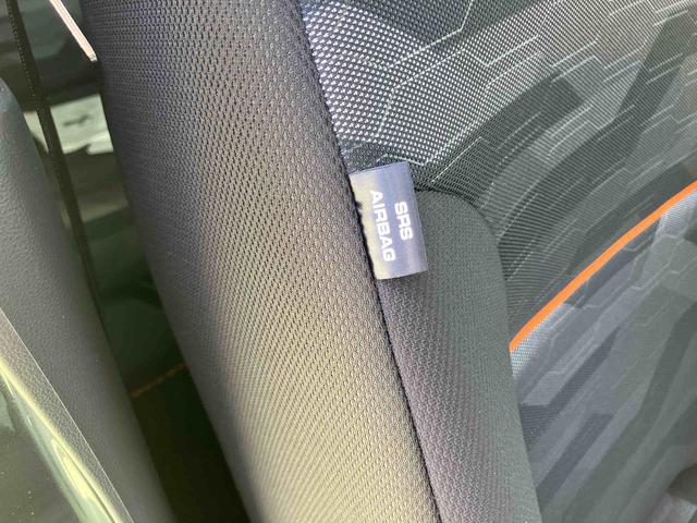 タントファンクロス両側電動スライドドア メモリーナビ CD DVD ドラレコ ETC 衝突回避支援ブレーキ 誤発進抑制装置 アイドリングストップ スマートキー 盗難防止装置 イモビライザー シートヒーター オートライト(千葉県)の中古車