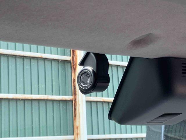 トールＧスマアシ　ダイハツ予防安全機能　バックカメラ連動フルセグナビ　ＵＳＢ接続　ブルートゥース対応　フロント．リヤドライブレコーダー連動　前後コーナーセンサー　助手席シートアンダートレイ（千葉県）の中古車