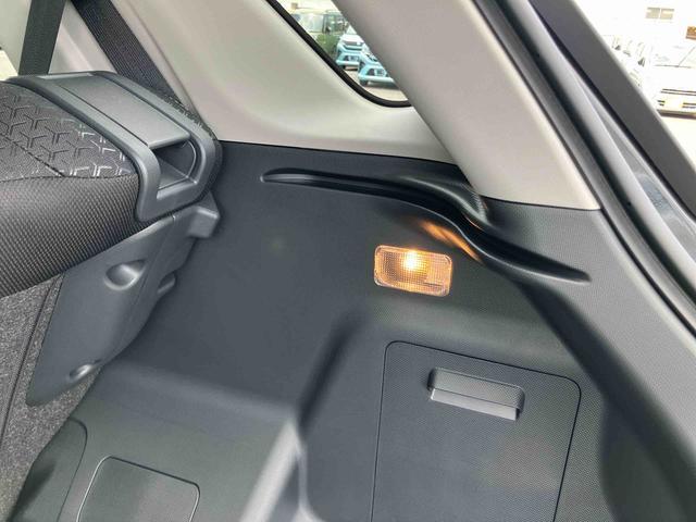 ロッキープレミアムG HEVバックカメラ アダプティブクルコン LEDヘッドライト&フォグランプ バックフォグランプ 17インチアルミホイール シートヒーター 電動駐車ブレーキ コーナーセンサー 衝突被害軽減ブレーキ(千葉県)の中古車
