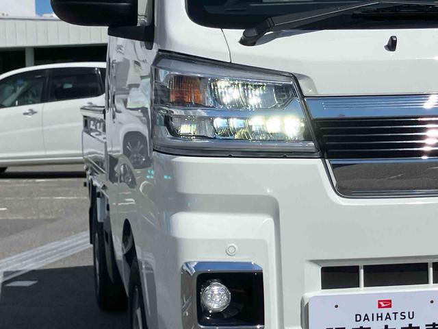 ハイゼットトラックジャンボエクストラ４ＷＤ　ＣＶＴ　９型ＤＰＡ／ＴＶ／ＢＴ／ＵＳＢ　バックカメラ　荷台三方開　荷台作業灯　ＬＥＤヘッドライト　ＰＷ　電格ミラー　リヤスモークガラス　スマアシ　クリアランスソナー　キーフリー　ボタンスタート（千葉県）の中古車