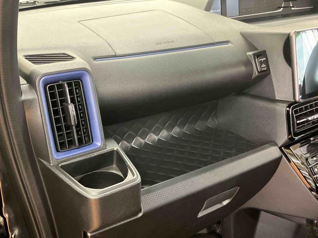 タントカスタムＲＳスタイルセレクションパノラマカメラ連動９インチフルセグナビ　ＵＳＢ接続　ブルートゥース対応　ＴＶナビキット　フロント．リヤドライブレコーダー連動　ビルトインＥＴＣ　ブラインドスポットモニター　オーバーヘッドコンソール（千葉県）の中古車