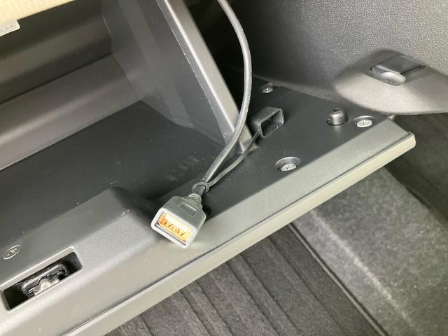 ムーヴキャンバスＬ　ＳＡIIナビ／ＴＶ／ＤＶＤ／ＢＴ／ＵＳＢ　バックカメラ　オートライト　ステアリングリモコン　衝突被害軽減装置　両側スライドドア　アイドリングストップ　足踏み式駐車ブレーキ　キーレスエントリー　盗難防止アラーム（千葉県）の中古車