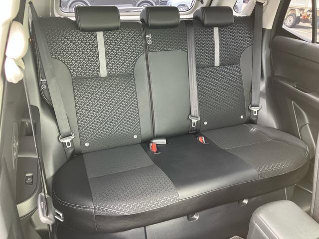 ロッキープレミアムＧ　ＨＥＶＨＥＶ　ナビ／ＴＶ／ＤＶＤ／ＢＴ／ＵＳＢ　バックカメラ　前後ドラレコ　ＥＴＣ　全車速追従クルコン　ＬＥＤヘッドランプ　シートヒーター　前後コーナーセンサー　電動駐車ブレーキ　キーフリー　アルミホイール（千葉県）の中古車