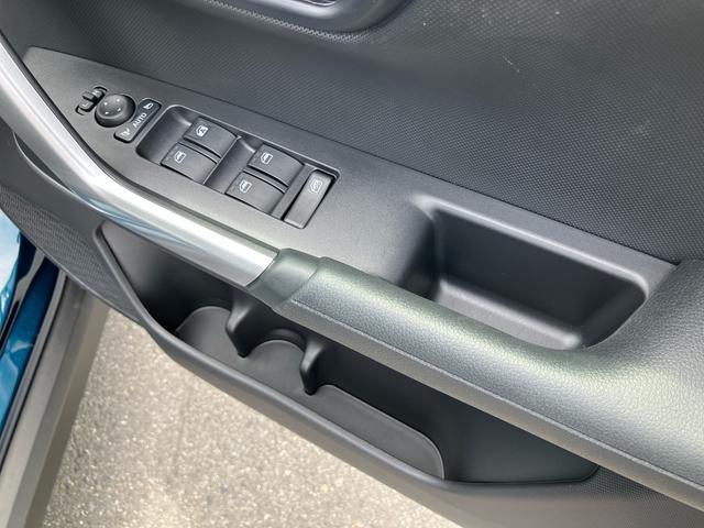 ロッキープレミアムＧ　ＨＥＶＨＥＶ　ナビ／ＴＶ／ＤＶＤ／ＢＴ／ＵＳＢ　バックカメラ　前後ドラレコ　ＥＴＣ　全車速追従クルコン　ＬＥＤヘッドランプ　シートヒーター　前後コーナーセンサー　電動駐車ブレーキ　キーフリー　アルミホイール（千葉県）の中古車