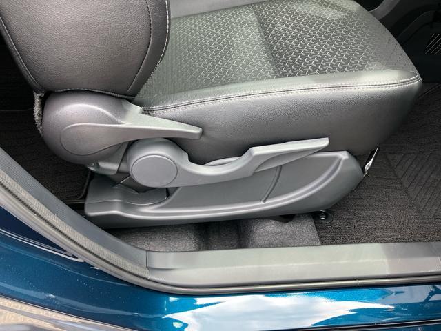 ロッキープレミアムＧ　ＨＥＶＨＥＶ　ナビ／ＴＶ／ＤＶＤ／ＢＴ／ＵＳＢ　バックカメラ　前後ドラレコ　ＥＴＣ　全車速追従クルコン　ＬＥＤヘッドランプ　シートヒーター　前後コーナーセンサー　電動駐車ブレーキ　キーフリー　アルミホイール（千葉県）の中古車