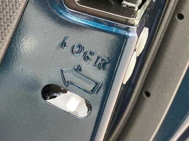 ロッキープレミアムＧ　ＨＥＶＨＥＶ　ナビ／ＴＶ／ＤＶＤ／ＢＴ／ＵＳＢ　バックカメラ　前後ドラレコ　ＥＴＣ　全車速追従クルコン　ＬＥＤヘッドランプ　シートヒーター　前後コーナーセンサー　電動駐車ブレーキ　キーフリー　アルミホイール（千葉県）の中古車