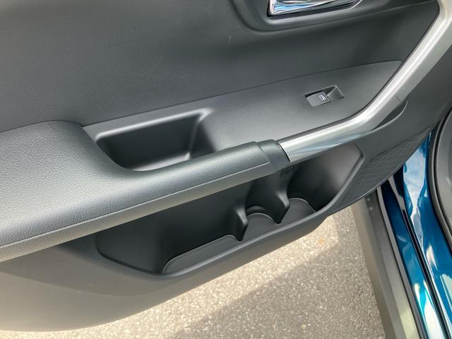 ロッキープレミアムＧ　ＨＥＶＨＥＶ　ナビ／ＴＶ／ＤＶＤ／ＢＴ／ＵＳＢ　バックカメラ　前後ドラレコ　ＥＴＣ　全車速追従クルコン　ＬＥＤヘッドランプ　シートヒーター　前後コーナーセンサー　電動駐車ブレーキ　キーフリー　アルミホイール（千葉県）の中古車