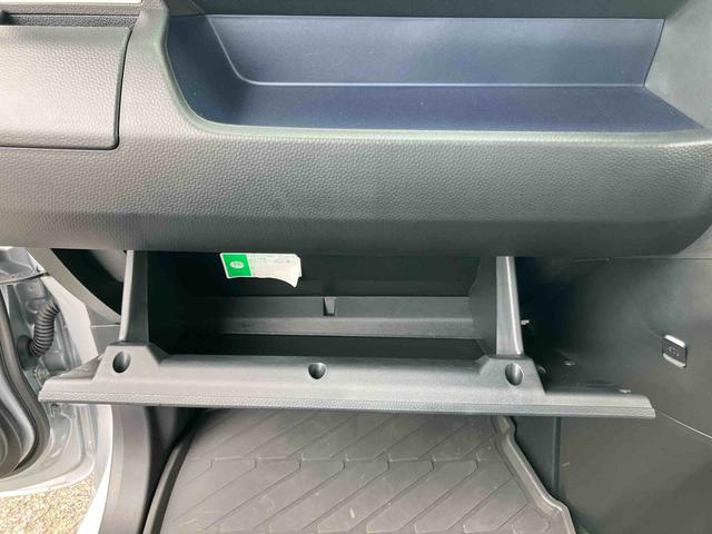 トールカスタムＧスマアシ　ダイハツ予防安全機能　スマホ連携９インチディスプレイオーディオ　ＵＳＢ接続　ブルートゥース対応　バックカメラ連動　アダプティブクルーズコントロール　オートブレーキホールド付き電動パーキング（千葉県）の中古車