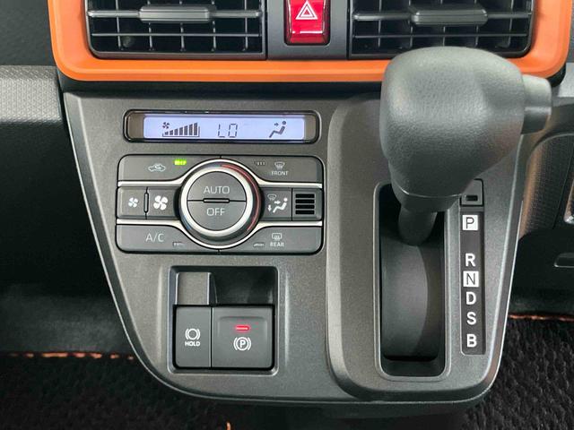 タントファンクロス　エコアイドル非装着車バックカメラ連動フルセグナビ　ＵＳＢ接続　ブルートゥース対応　フロントリヤドライブレコーダー連動　ルーフレール　ラゲージルームランプ　上下２段調整式デッキボード　オートブレーキホールド付電動パーキング（千葉県）の中古車