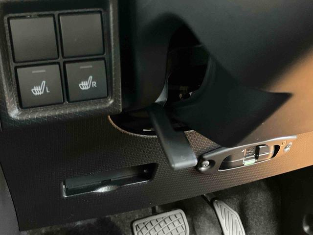 タントファンクロス　エコアイドル非装着車バックカメラ連動フルセグナビ　ＵＳＢ接続　ブルートゥース対応　フロントリヤドライブレコーダー連動　ルーフレール　ラゲージルームランプ　上下２段調整式デッキボード　オートブレーキホールド付電動パーキング（千葉県）の中古車