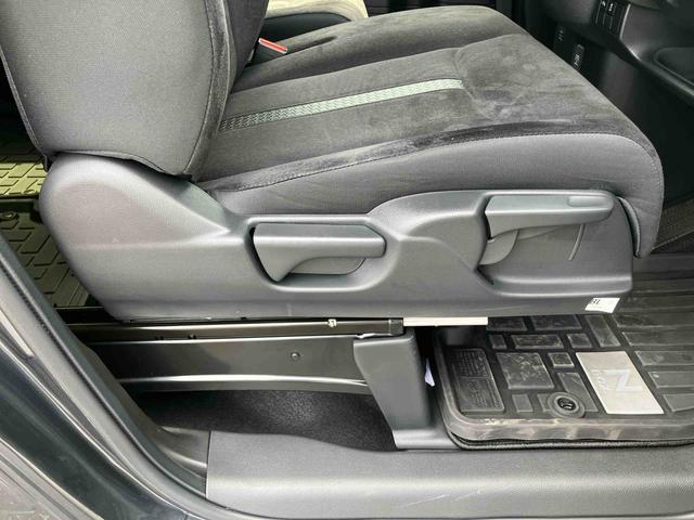 N−BOXカスタムLナビ/TV/DVD/BT/USB バックカメラ 全車速追従クルコン ハーフシェイドガラス 両側スライドドア(左側電動) LEDヘッドライト オートライト シートヒーター スマートキー アルミホイール(千葉県)の中古車
